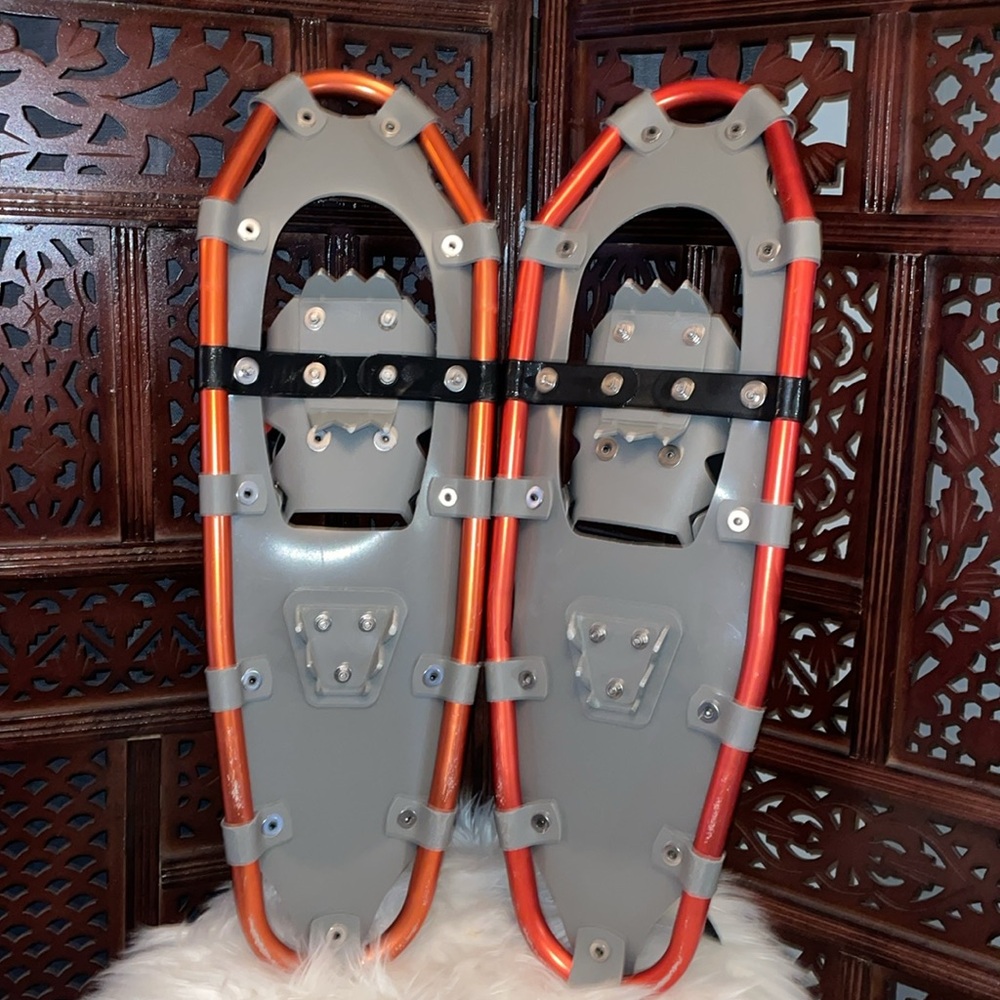 Sherpa Snowshoes.  25” - Picture 6 of 6